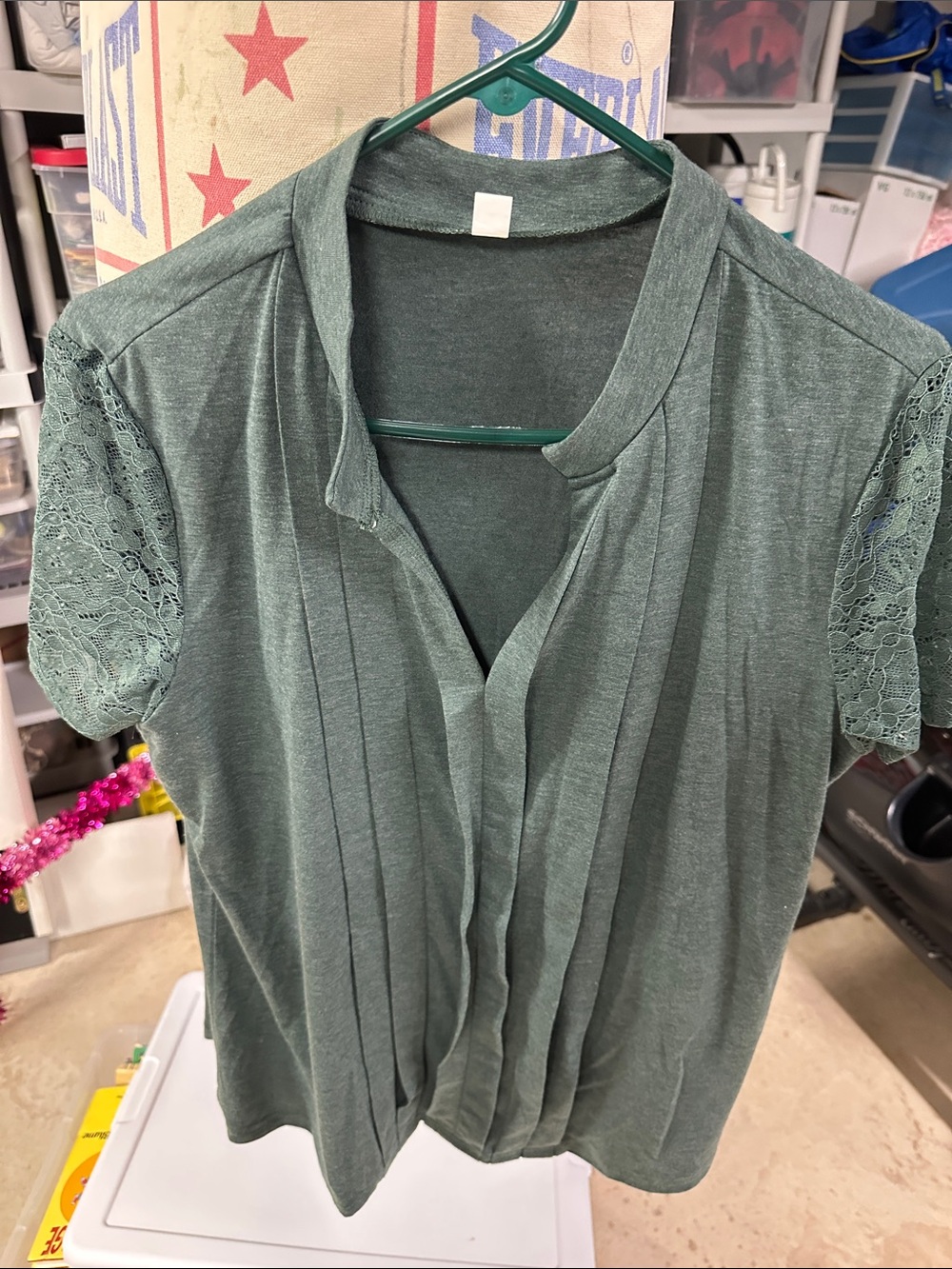 Women’s Green Short Sleeve Pleated Front Top